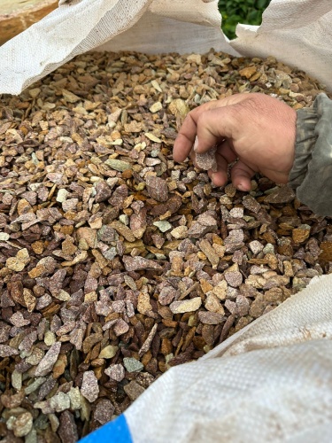 Златолит персиковый декоративная каменная крошка купить в Люберцах