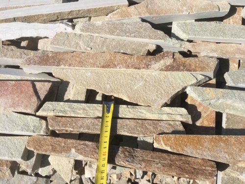 Горбушка златолит золотистый для облицовки купить в Люберцах