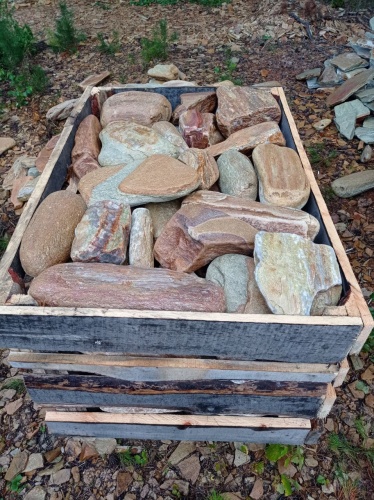 Златолит жёлтый, жёлто-зелёный глыбки и валуны для ланшафтного дизайна купить в Люберцах