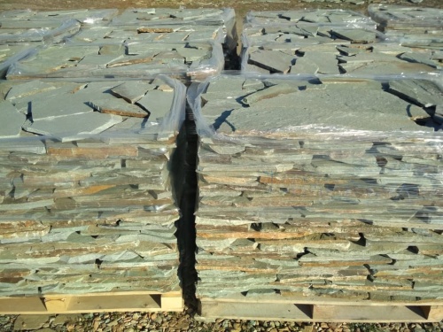 Плитняк златолит зелёный для цоколя, отмостки купить в Люберцах