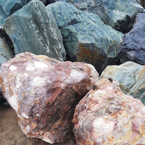 Ландшафтные глыбы красно-фиолетовые 200-1000 килограмм купить в Люберцах