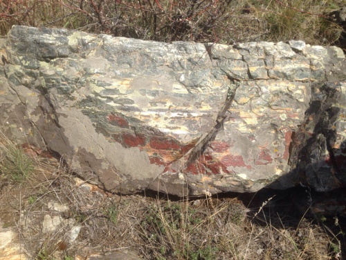 Гигантские зелёные валуны для ландшафтного дизайна весом более 5 тонн купить в Люберцах