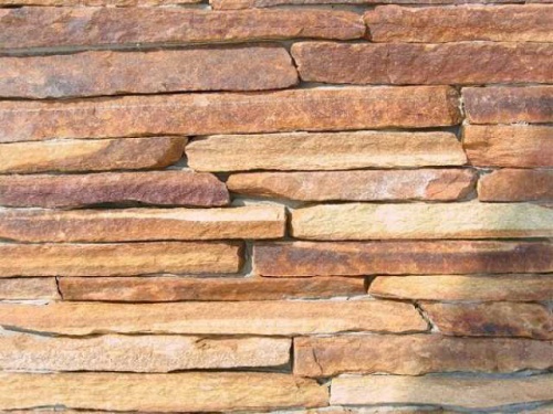 Горбушка златолит золотистый для облицовки купить в Люберцах