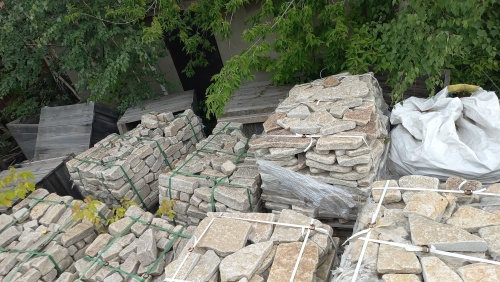 Гранитный плитняк галтованный для парковки купить в Люберцах