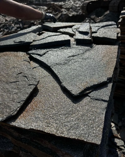 Плитняк златолит серебристый для фасада купить в Люберцах