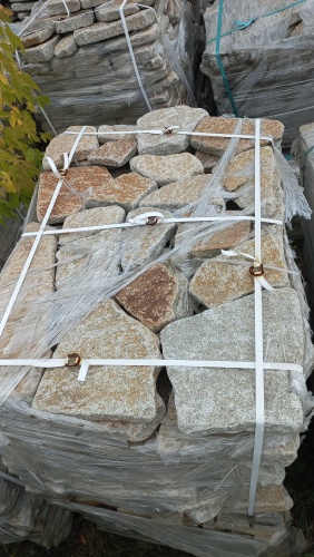 Плитняк галтованный гранитный для ландшафтного дизайна купить в Люберцах