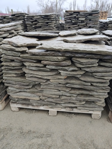 Плитняк дракон серо-зелёный галтованный