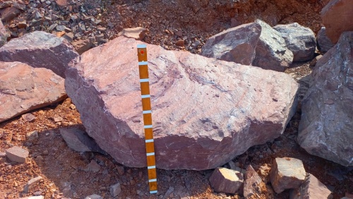 Лемезит валуны для ландшафтного дизайна